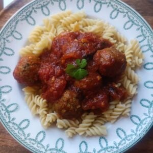 Spirelli et polpettes sauce tomate - Farciennes.